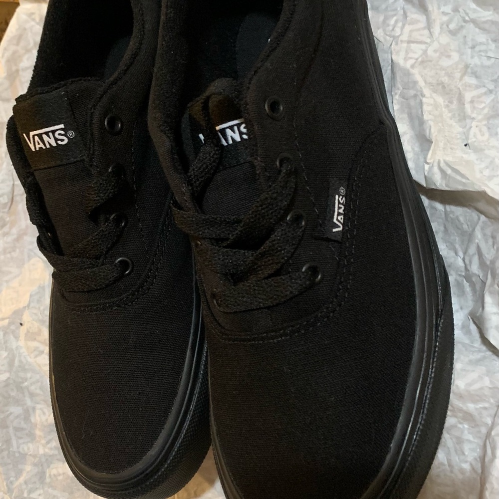 Vans All-Black Canvas Shoes Youth sz 3
